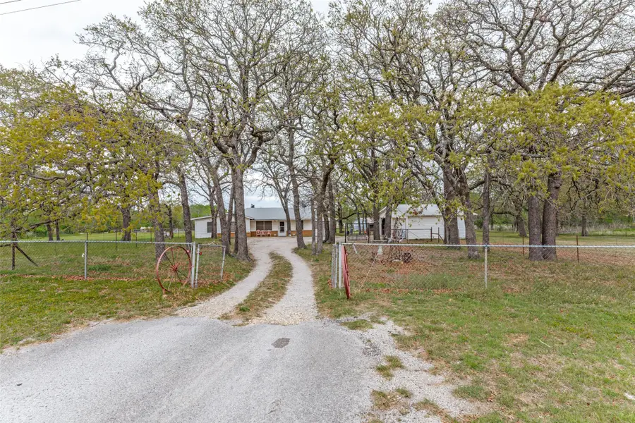 2553 E Highway 199, Springtown, TX 76082 - #2