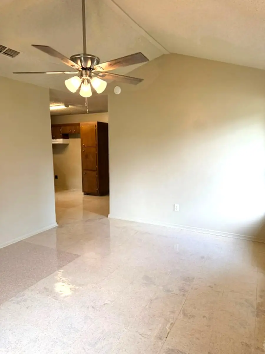 6100 Southern Avenue, Shreveport, LA 71106 - #2