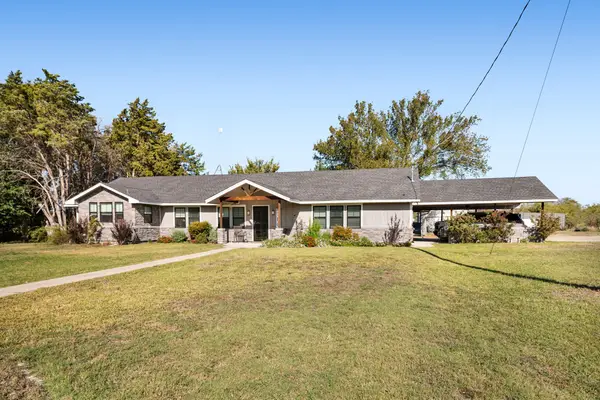 205 Newman Road, Ennis, TX 75119