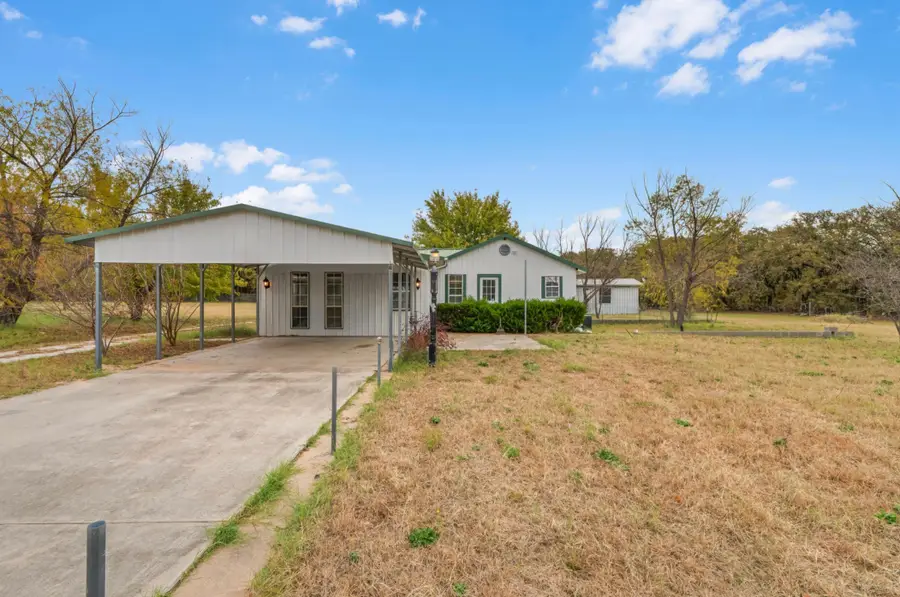 328 Creekview Meadows Drive, Springtown, TX 76082 - #3