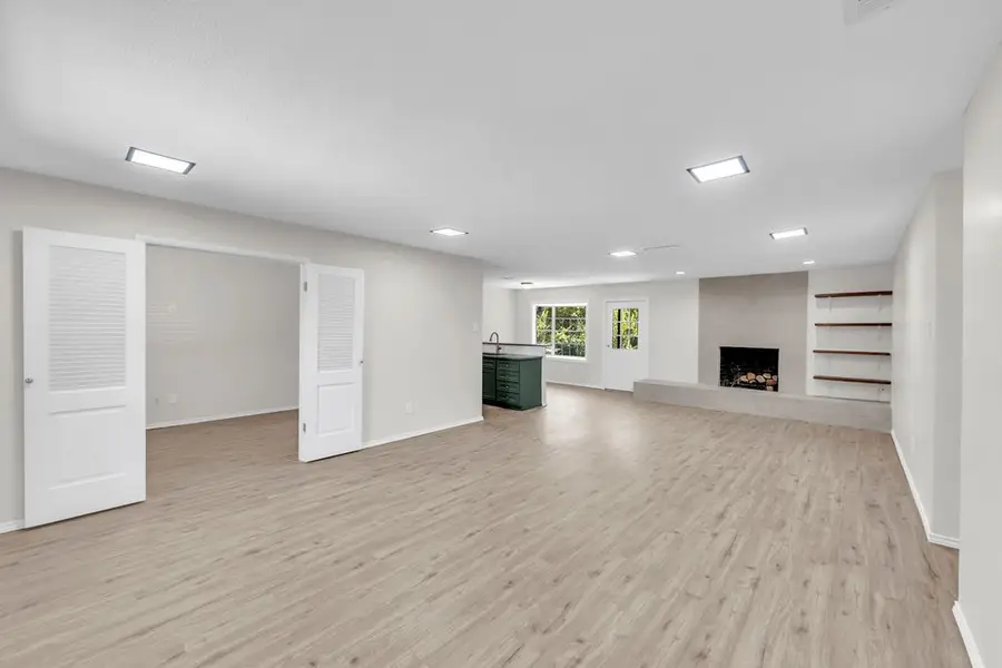 310 Meadowhill Drive, Garland, TX 75043 - #2