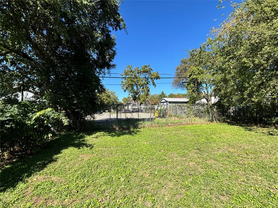 2611 Lenway Street, Dallas, TX 75215 - #2