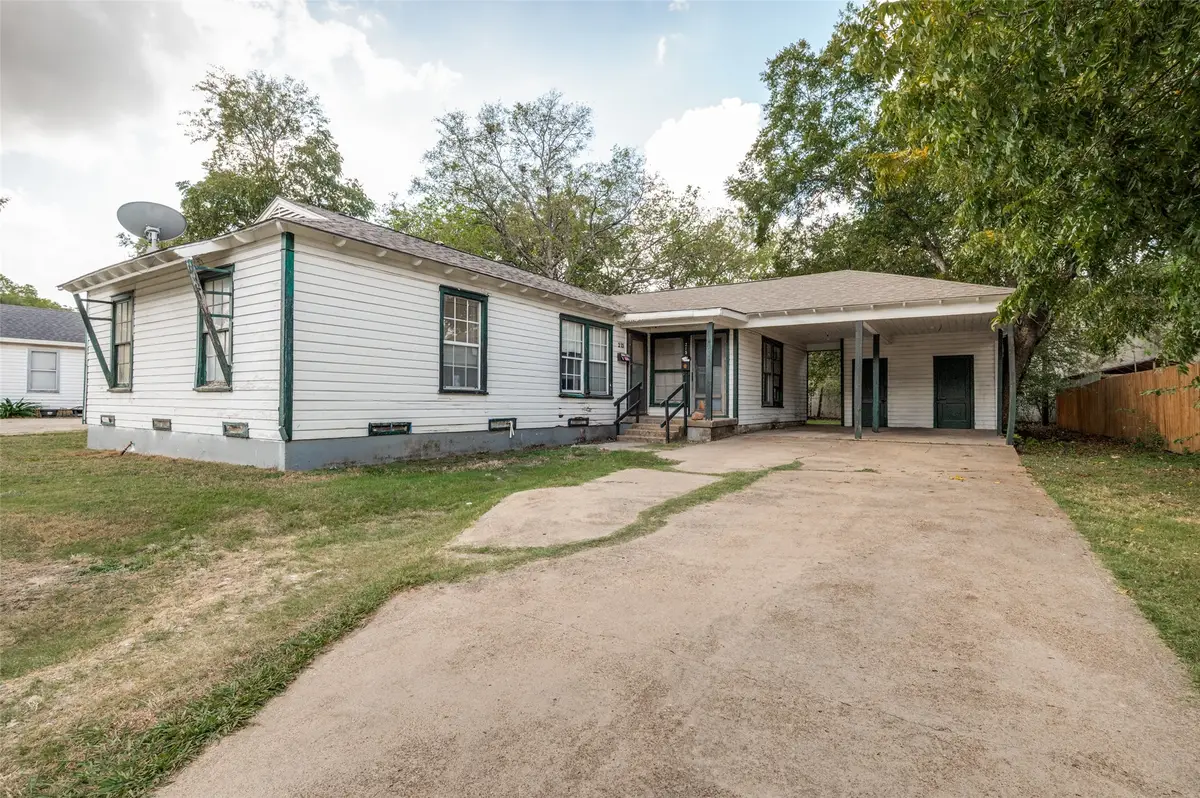 215 22nd Street, Grand Prairie, TX 75050 - #1