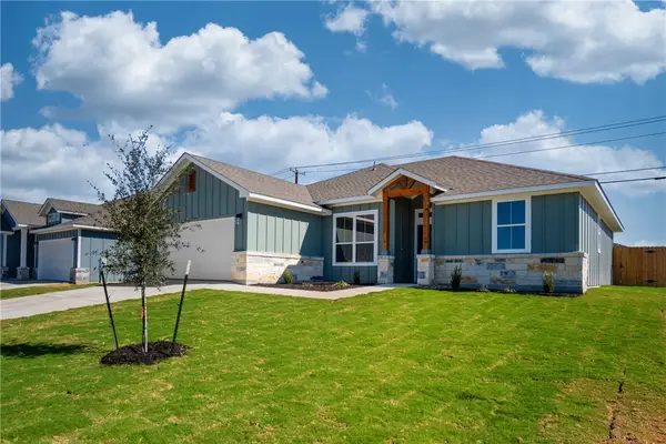 1013 Lago Azul Lane, Temple, TX 76504