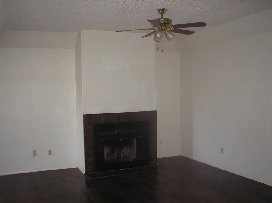 2310 Melissa Drive, Waco, TX 76708 - Image #2