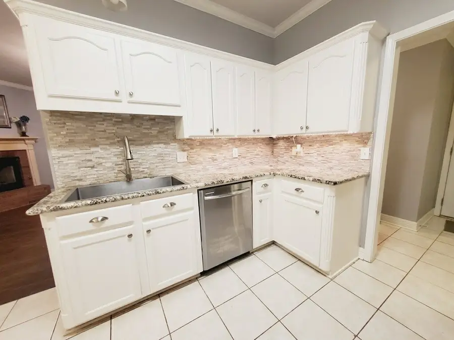 2410 Stockwell Road, Bossier City, LA 71111 - Image #3