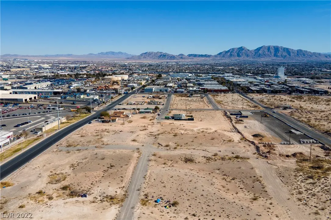 Piper Ave, North Las Vegas, NV 89030 - #1