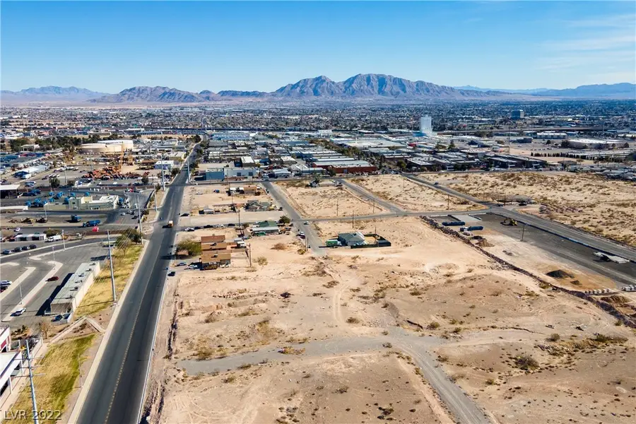 Piper Ave, North Las Vegas, NV 89030 - #3