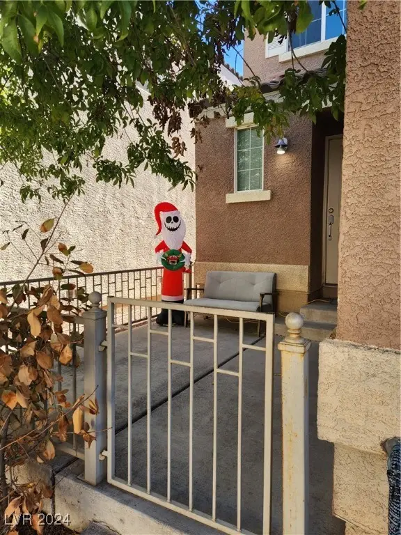 6679 Higger Tor Avenue, Las Vegas, NV 89139 - Image #2