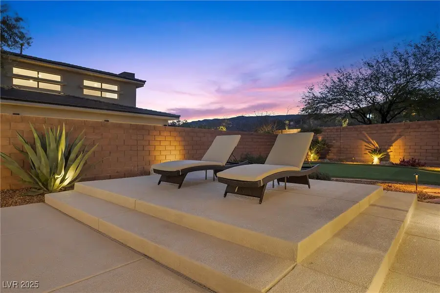 39 Cranberry Cove Court, Las Vegas, NV 89135 - Image #3