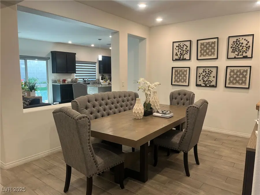 645 Soaring Wings Avenue, Las Vegas, NV 89183 - Image #3