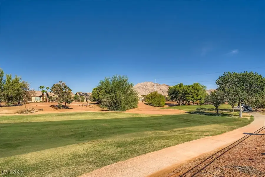 5968 Pavilion Lakes Avenue, Las Vegas, NV 89122 - Image #3