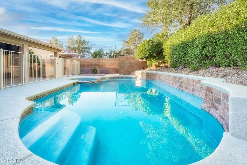 8705 Glistening Pond Street, Las Vegas, NV 89131 - Image #1