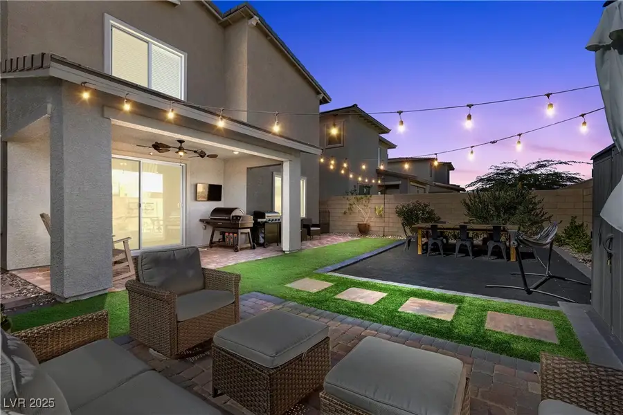 8866 Sasquatch Run Avenue, Las Vegas, NV 89166 - Image #2