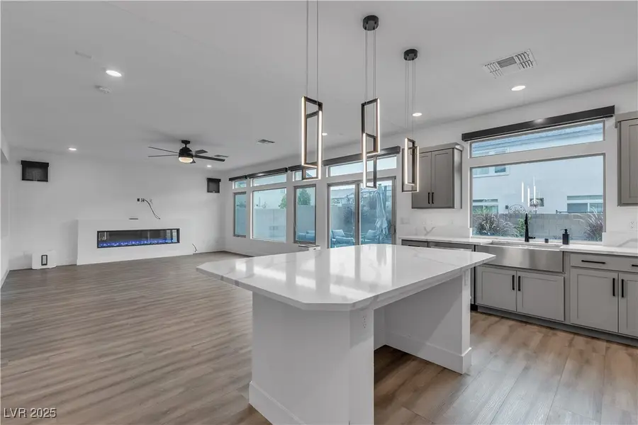 7094 Bold Rock Avenue, Las Vegas, NV 89113 - Image #2