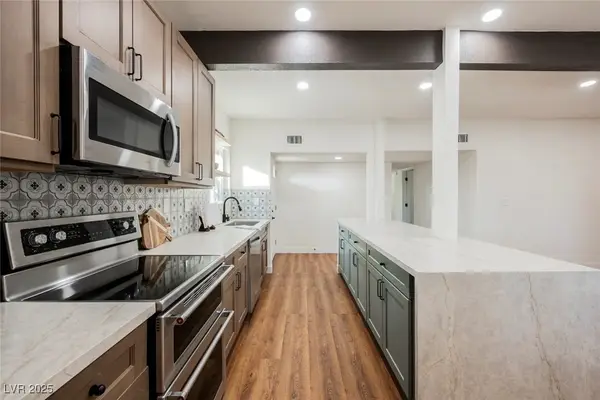 1955 Raindance Way, Las Vegas, NV 89169