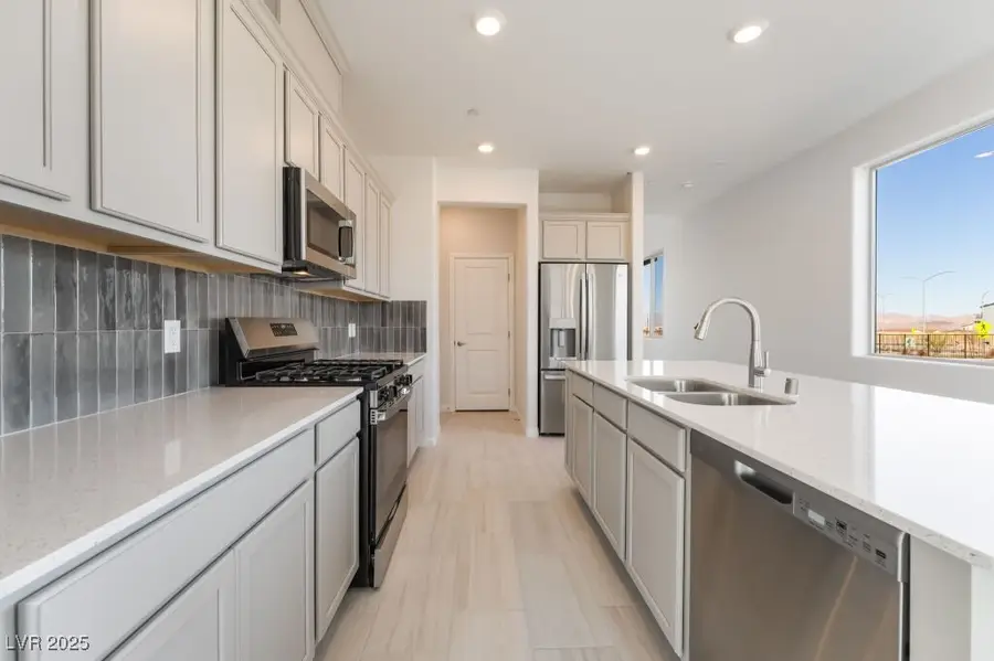 276 Sunlit Meadow Lane, Henderson, NV 89015 - Image #2