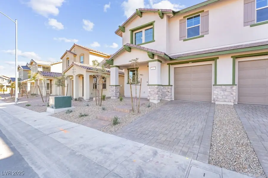 268 Sunlit Meadow Lane, Henderson, NV 89015 - Image #2