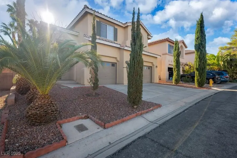 325 Autumn Palace Court, Las Vegas, NV 89144 - Image #2