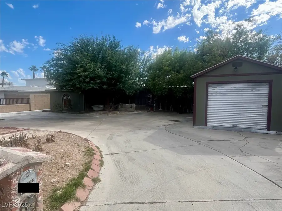 2005 Pinto Lane, Las Vegas, NV 89106 - Image #2