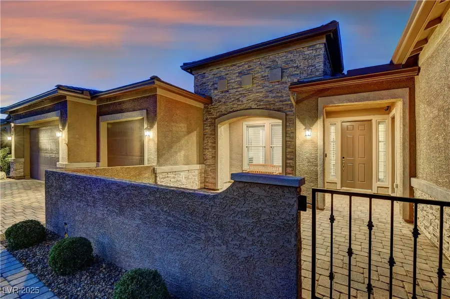 8411 S Cimarron Road, Las Vegas, NV 89113 - Image #3