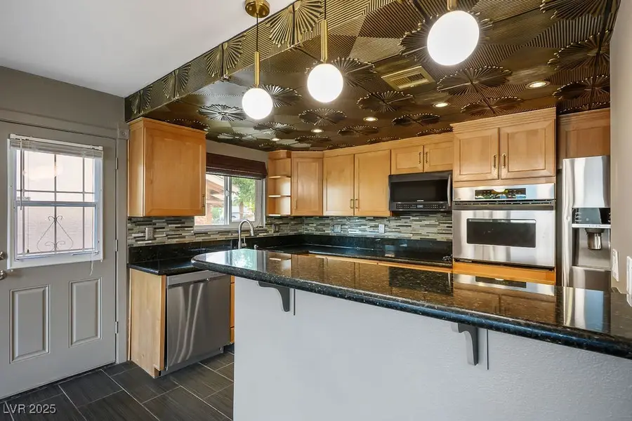 3200 Avalon Avenue, Las Vegas, NV 89107 - Image #3