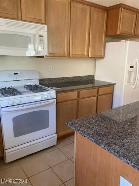 6730 Prairie Dusk Drive, Las Vegas, NV 89122 - Image #2