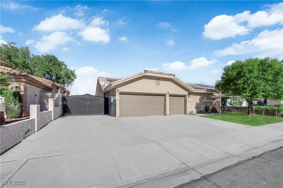 814 Singing Drum Drive, Henderson, NV 89002 - Image #2