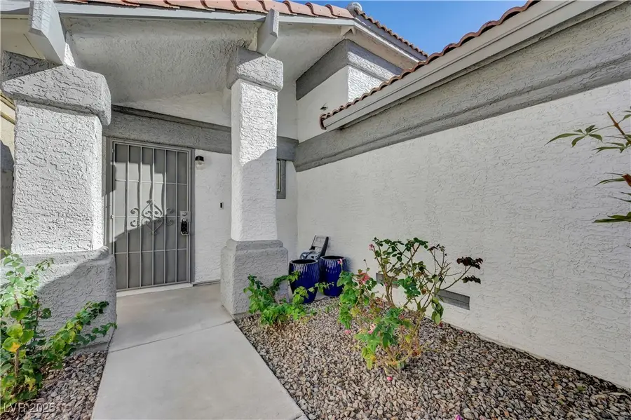 2720 Cathedral Lane, Las Vegas, NV 89108 - Image #3