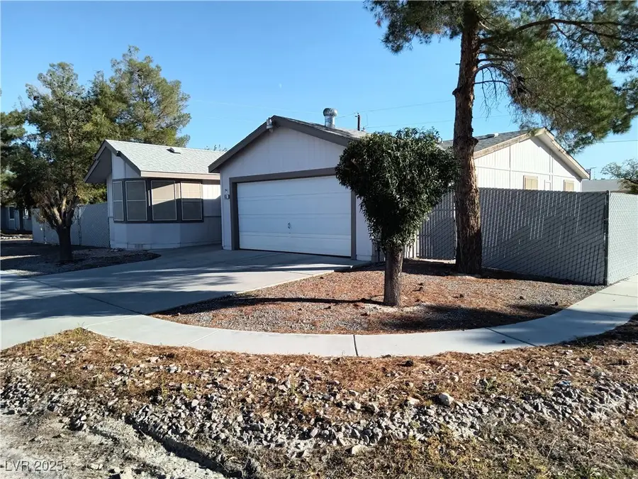 4151 E Pinewood Street, Pahrump, NV 89048 - Image #2
