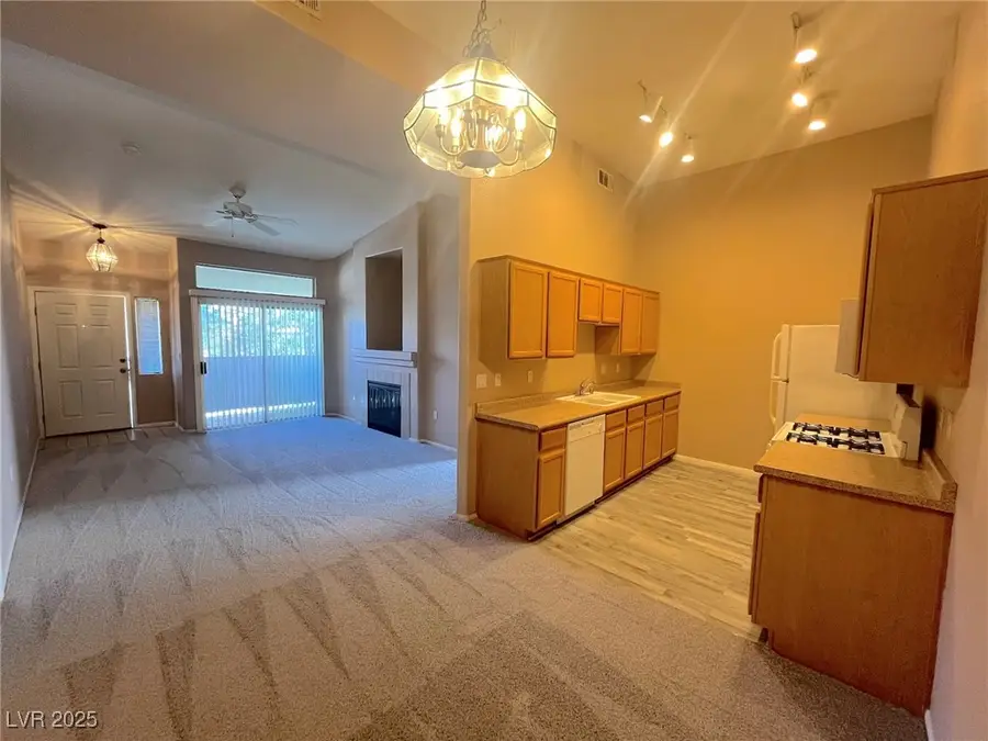 3361 Indian Shadow Street #201, Las Vegas, NV 89129 - Image #2