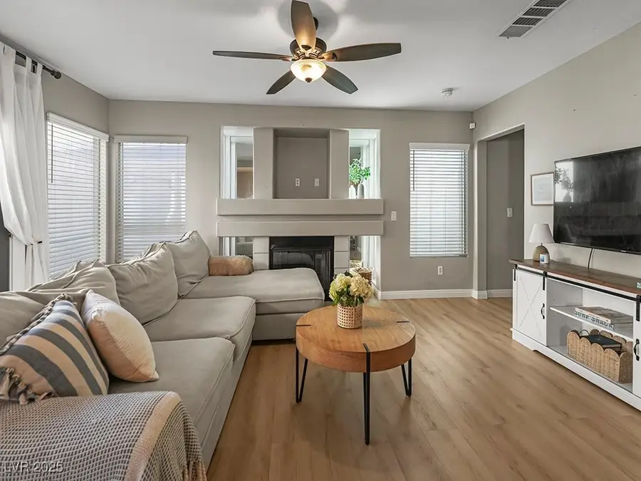 3250 Cheltenham Street, Las Vegas, NV 89129 - Image #2