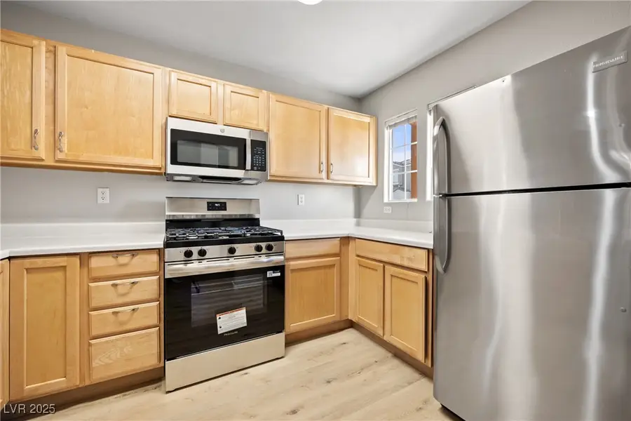 10324 Beautiful Fruit Street, Las Vegas, NV 89183 - Image #3