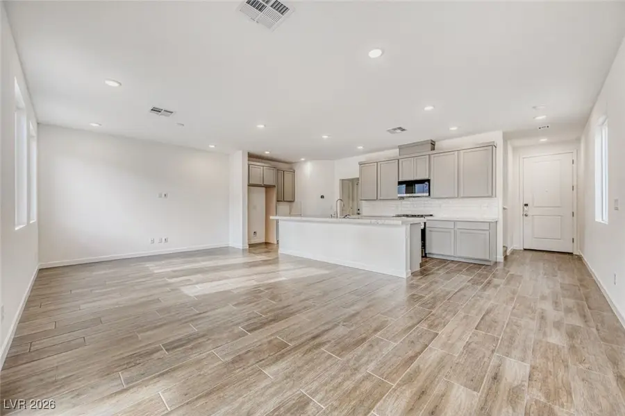 8473 Balfour Meadows Avenue, Las Vegas, NV 89113 - #3