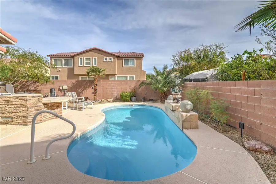 6504 Gilded Flicker Street, North Las Vegas, NV 89084 - Image #3