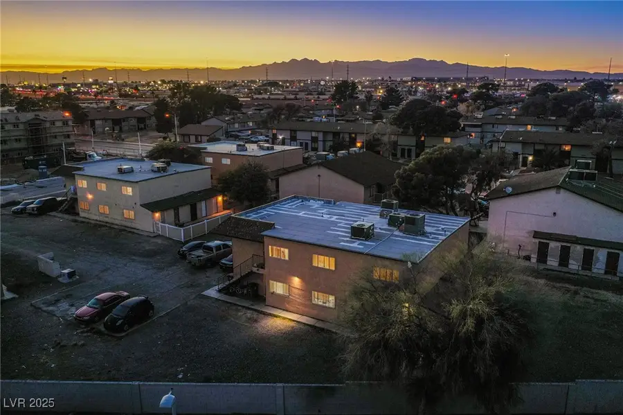 2308 Seco Adobe Circle, North Las Vegas, NV 89030 - Image #2