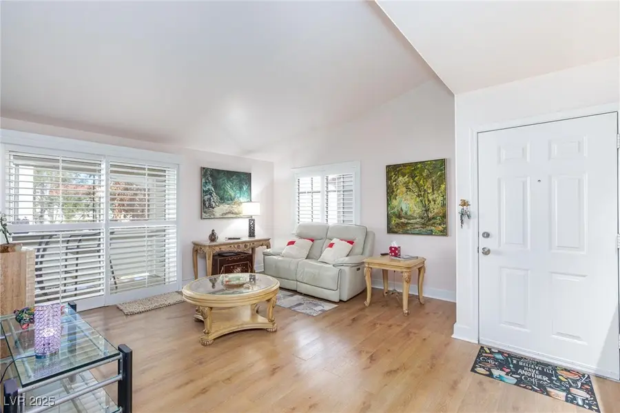 2725 Nellis Boulevard #2052, Las Vegas, NV 89121 - Image #3