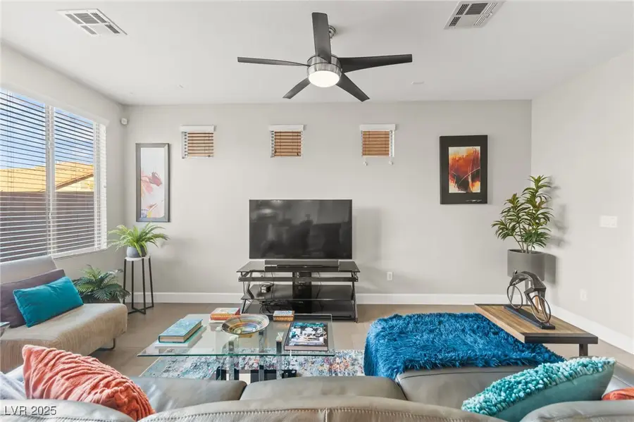 10416 Scotch Elm Avenue, Las Vegas, NV 89166 - Image #2