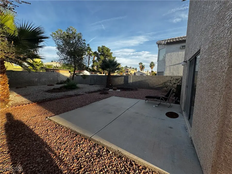 5310 Sandstone Drive, Las Vegas, NV 89142 - Image #3