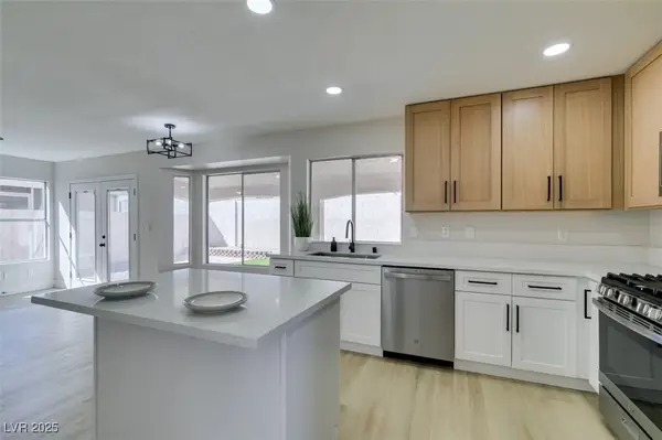 1617 Night Breeze Drive, Las Vegas, NV 89128