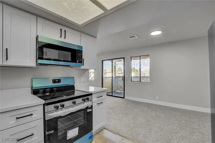3720 Snorkel Circle #4, Las Vegas, NV 89108 - Image #2