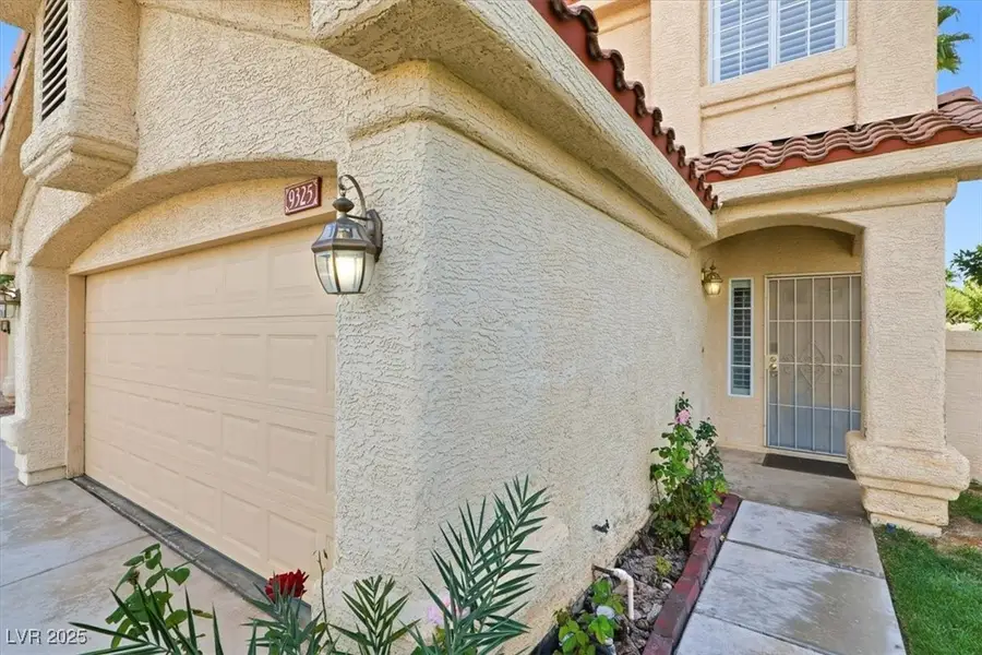 9325 Aston Martin Drive, Las Vegas, NV 89117 - Image #2