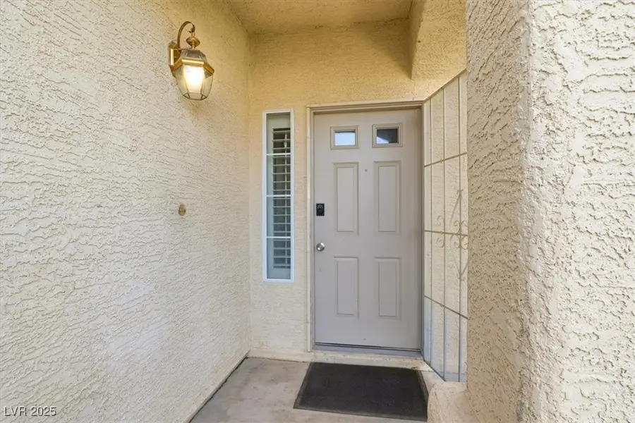 9325 Aston Martin Drive, Las Vegas, NV 89117 - Image #3