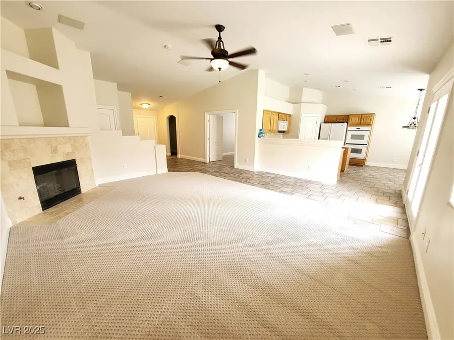 79 Rattlesnake Grass Court, Henderson, NV 89002 - Image #2