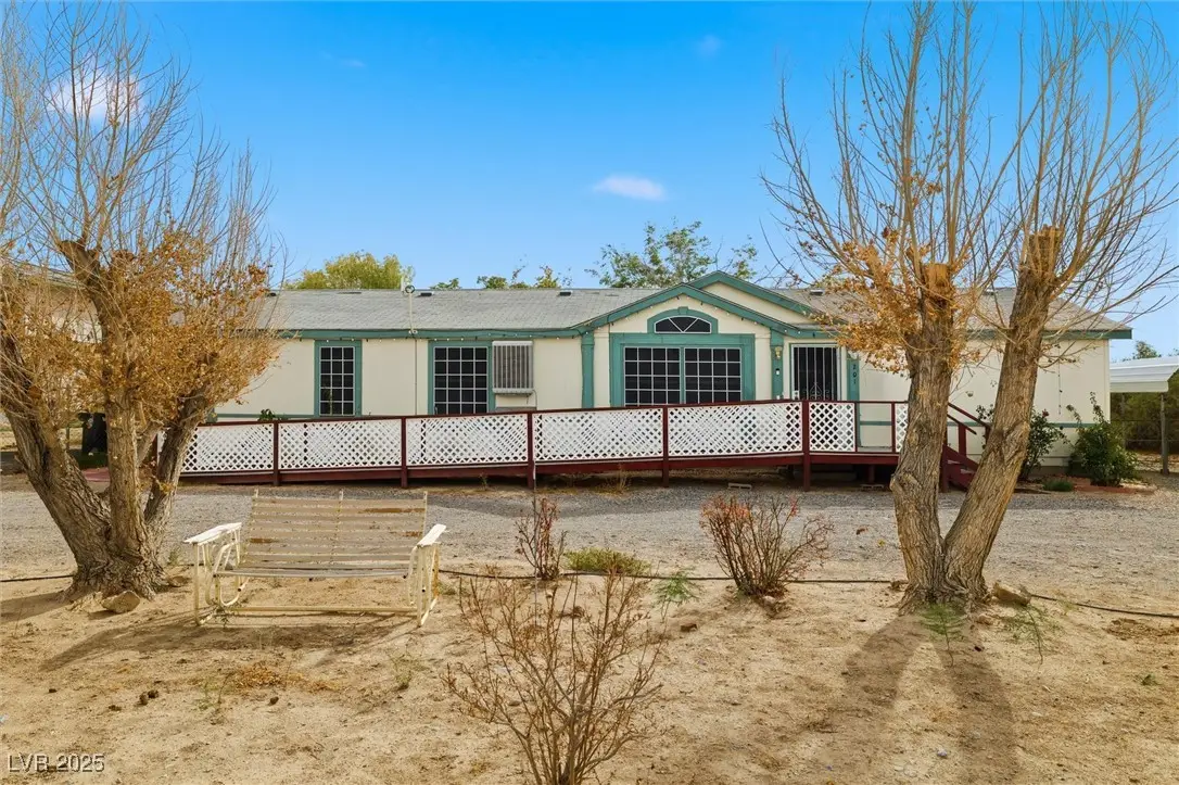 201 E Stagecoach Road, Pahrump, NV 89060 - Image #1