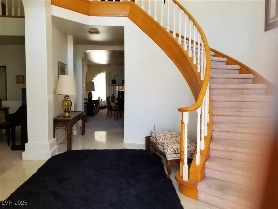 3220 Red Scott Circle, Las Vegas, NV 89117 - Image #3