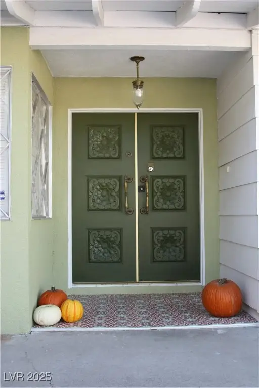 1716 Chapman Drive, Las Vegas, NV 89104 - Image #3