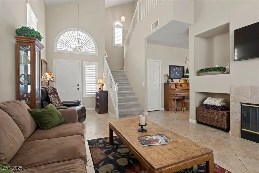 242 Datura Street, Henderson, NV 89074 - Image #3