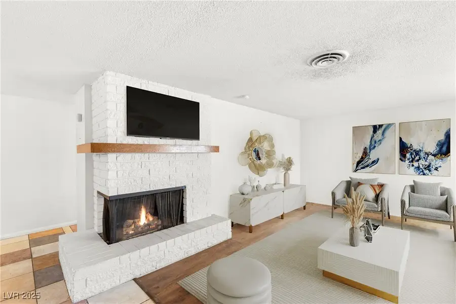 1901 Manhattan Drive, Las Vegas, NV 89106 - Image #3