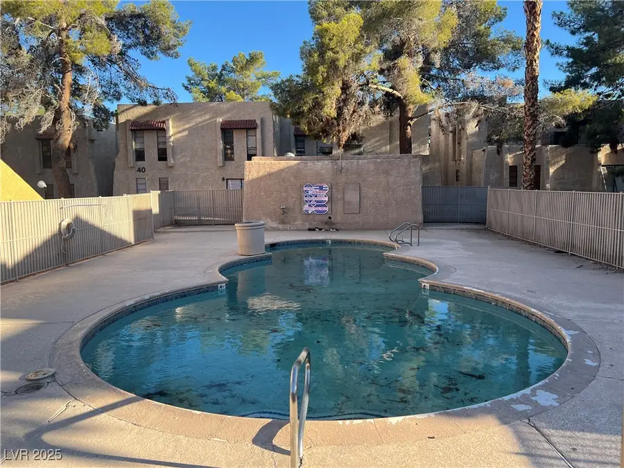 4640 Koval Lane, Las Vegas, NV 89109 - Image #2